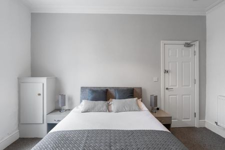 1 bedroom house of multiple occupation to rent - Photo 3