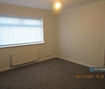 3 bedroom terraced house to rent - Photo 5