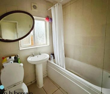 Wood Street - Photo 3