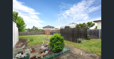 Lifestyle, Location and Unlimited Potential. - Photo 4