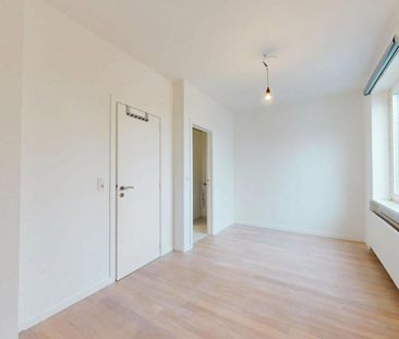 Flat for rent - Photo 4