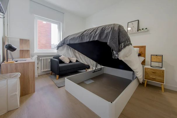 Paseo de la Castellana, Madrid, Community of Madrid 28046 - Photo 1