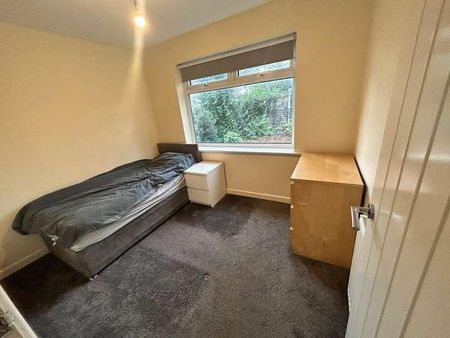 Crescent Grove, Prestwich, M25 - Photo 5