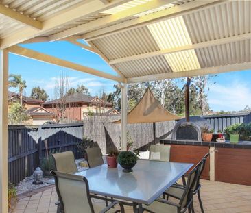 Peaceful Family Haven with Space, Comfort and Scenic Surroundings! - Photo 1