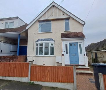 Westcliff Drive, Herne Bay, CT6 8DS, Kent - Photo 4