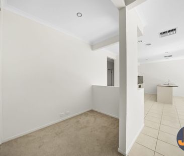 Walk to Shopping Centre & Schools - Photo 3