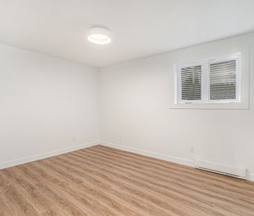 For Lease - 1665 Teakdale Avenue Unit# B, Orleans - Convent Glen an... - Photo 2