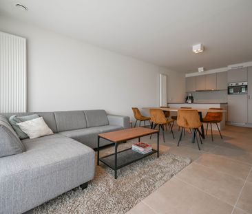 Gezellig en rustig gelegen appartement nabij centrum Emelgem - Foto 2