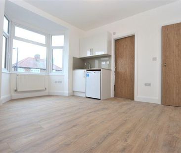 Property to rent - Photo 5