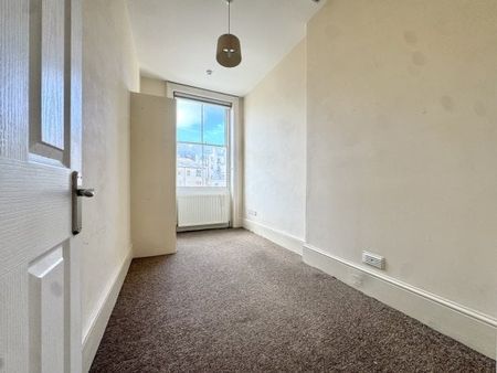 Holland Road, Hove, BN3 1JF 2 bedroom flat to rent - Photo 3
