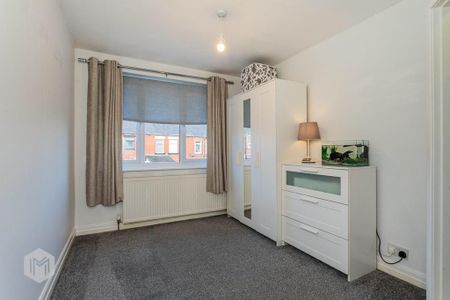 2 bedroom terraced house to rent - Photo 4
