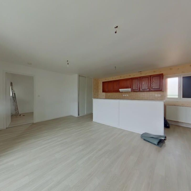 Location Appartement 2 pièces 49m² NEUVILLE DE POITOU 86170 - Photo 1
