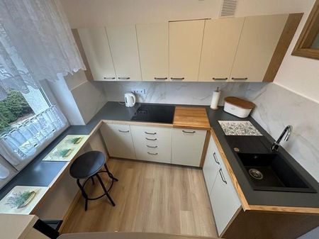 Częstochowa Podjasnogórska, Jasnogórska - Photo 5