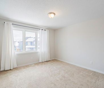 For Lease - 6 Darvoy Mews, Orleans - Convent Glen and Area, Ontario - Photo 4