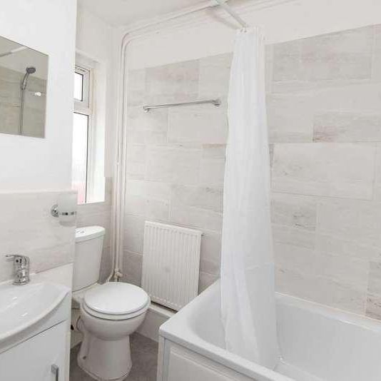 Alwyne Rd, SW19 - Photo 2