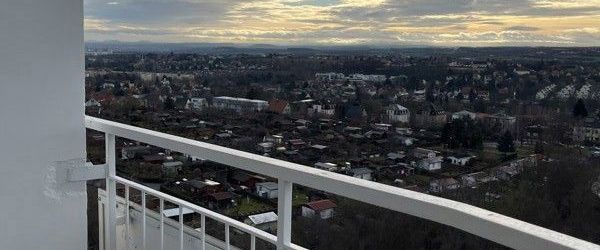 Endlich Zuhause: 2-Raum-Wohnung mit Ausblick - Photo 1