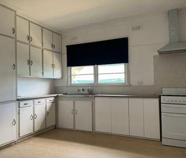 Neat and Tidy Home - Photo 1