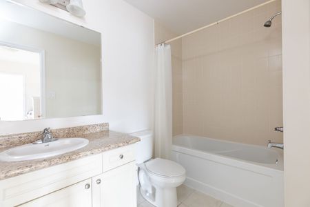 For Lease - 142 Baycliffe Crescent, Brampton, Ontario - Photo 5