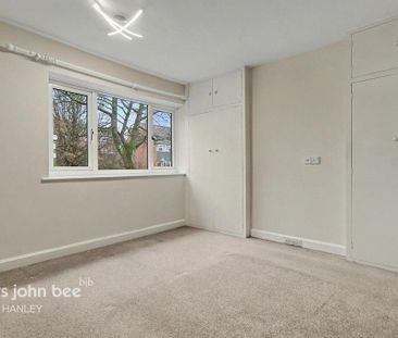 2 bedroom semi-detached house to rent - Photo 3