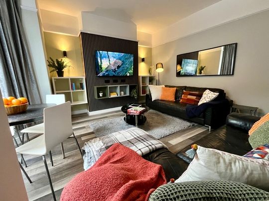 7 Bed Terraced House, Ramilies Road, L18 - Photo 1