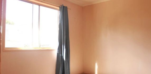 4 Fern Tree Crescent, - Photo 2