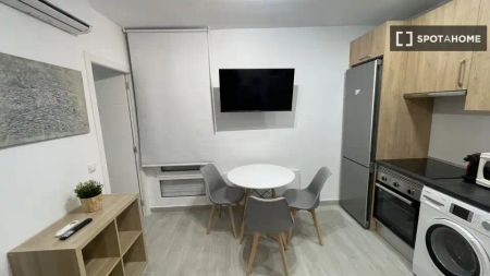 Piso de alquiler en Aluche - Photo 5