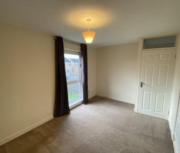 Sycamore Walk - Photo 2