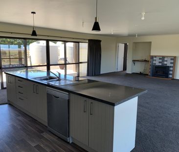 1357 Makirikiri Road, Marton - Photo 4