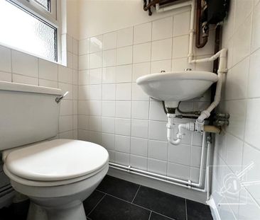 2 bedroom terraced house to rent - Photo 5