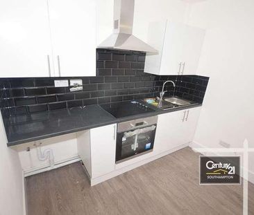 |ref. |, Chestnut Road, Southampton, SO16 - Photo 3