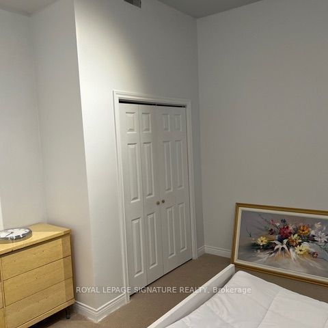 For Lease - 208 Carlton Street Unit# Main, Toronto, Ontario - Photo 1