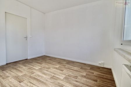 Schon entdeckt? - Moderne 4-Raum-Wohnung mit Balkon in Klingenberg - Photo 2