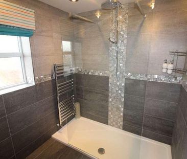 Oak Close, Swadlincote, Castle Gresley, DE11 - Photo 2