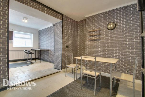 3 bedroom terraced house to rent - Photo 1