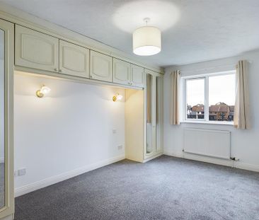 2 bedroom flat to rent - Photo 6