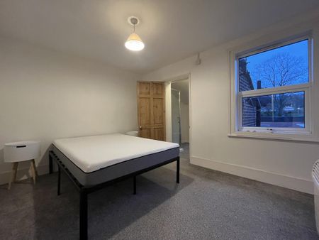 1 bedroom ground floor maisonette to rent - Photo 2