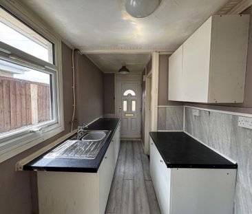 1 bedroom chalet to rent - Photo 2