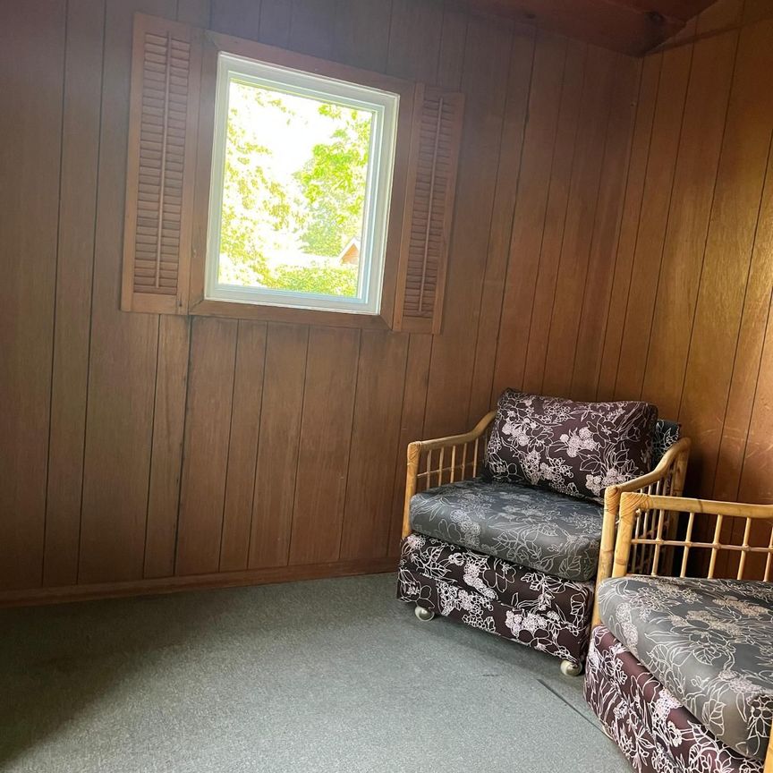 For Lease - 5 Denison Avenue, Brampton, Ontario - Photo 1