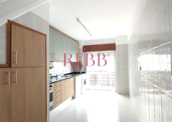Apartamento T2 em Setúbal