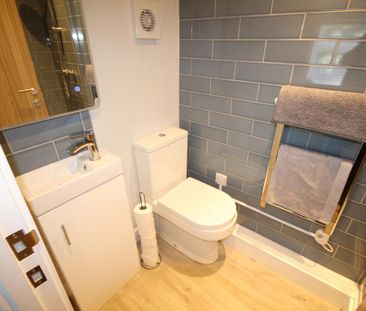 1 bedroom in a house share to rent - Photo 6