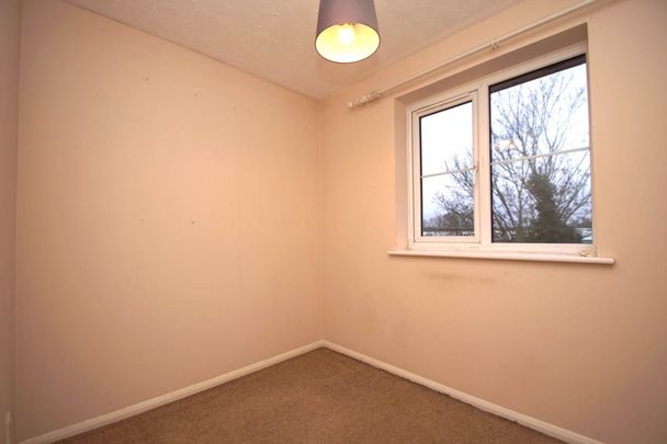 2 bed Apartment for rent - Photo 1