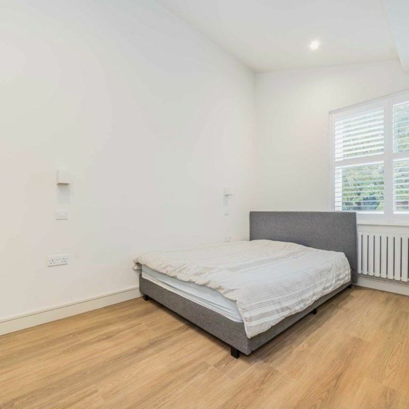 North Hill, Highgate, N6 - Photo 1