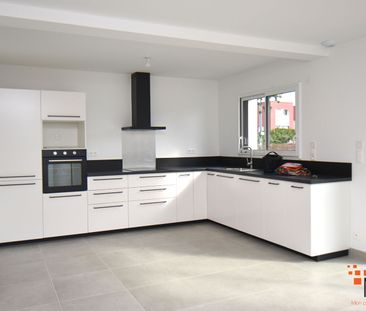 Location Maison 6 pièces 113m² - Photo 6