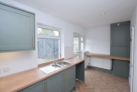 16 Dunraven Parade, Belfast, BT5 6BT - Photo 3