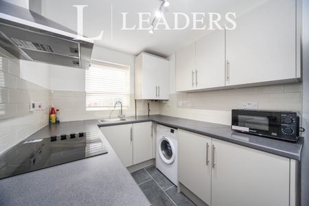 1 bedroom maisonette to rent Felton Close, LU2 - Photo 5