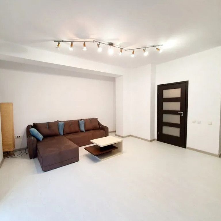 INCHIRIERI-Garsoniera NOUA-Militari Residence/Ballroom - Fotografie 1