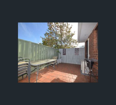 4/9a Smith Street, North Bendigo, Vic 3550 - Photo 3