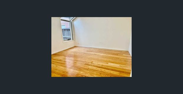 3 Bedroom + Huge Study - Matthew Pearce Catchment - 10 minutes walk - Photo 1