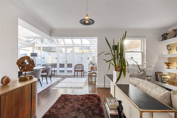 4 bedroom semi-detached house to rent - Photo 1