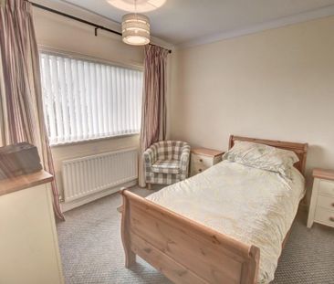 2 bedroom semi-detached house to rent - Photo 2